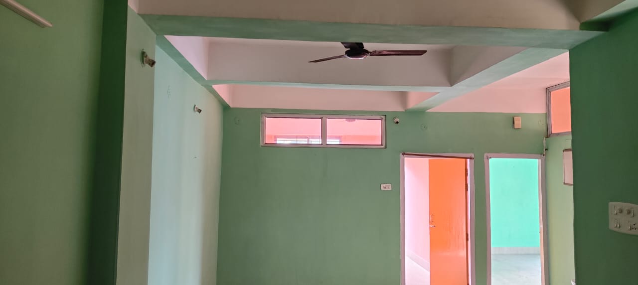 Semi Furnished 3bhk in Chitralekha Path, Rukmini Gaon, Guwahati, Assam, India for Rent